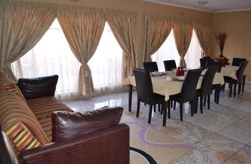 Emalahleni Bed & Breakfast | 20 m² Bed and breakfast ∙ 3 guests
