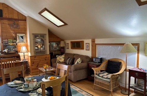 Hopland Other | 20% off NEW LISTING Bkngs. Estate Winery & Inn, hiking, pool, hot tub, sauna