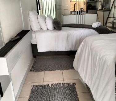 Polokwane Apartment | 20 on Middle