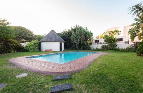 Ballito Apartment | 200 m² Apartment ∙ 4 bedrooms ∙ 8 guests