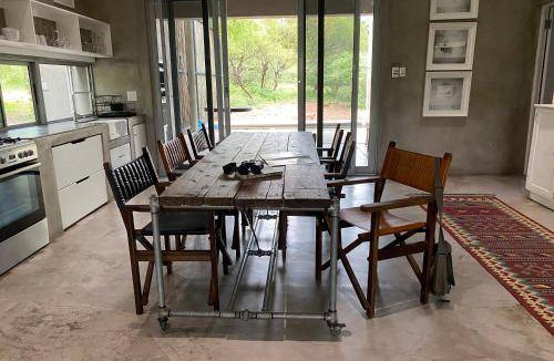 Marloth Park House | 200 m² House ∙ 2 bedrooms ∙ 4 guests