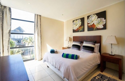 Durban Point Apartment | 202 Point Bay Ushaka