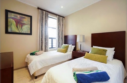 Durban Point Apartment | 202 Point Bay Ushaka