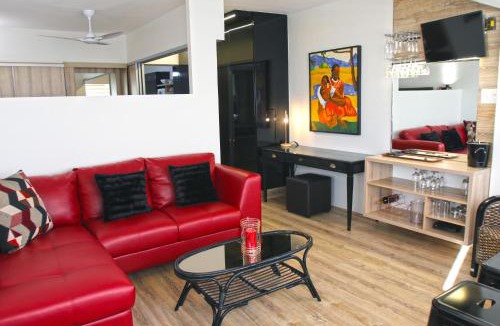 Mouille Point Hotel | 205 New Cumberland