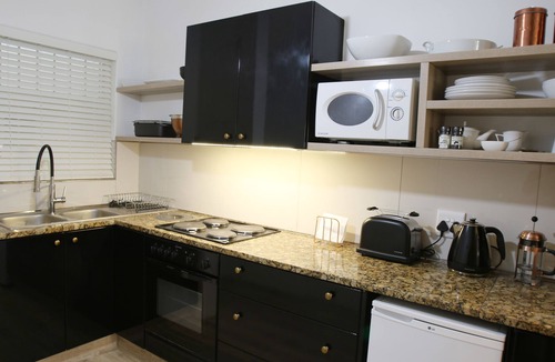 Mouille Point Apartment | 205 New Cumberland