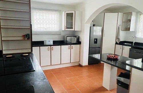 Port Edward Apartment | 210 m² Apartment ∙ 3 bedrooms ∙ 11 guests
