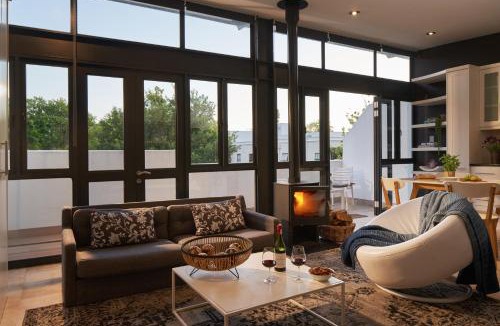 Stellenbosch Central Apartment | 22 Eikehoff Apartment