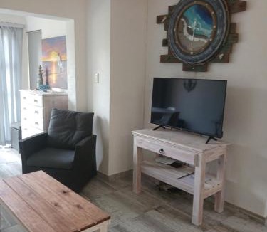 Doonside Apartment | 22 Key Largo