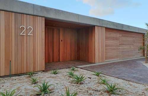 Mountainside House | 22 Protea