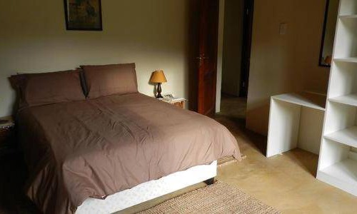 Dullstroom Apartment | 220 m² Apartment ∙ 5 bedrooms ∙ 127 guests