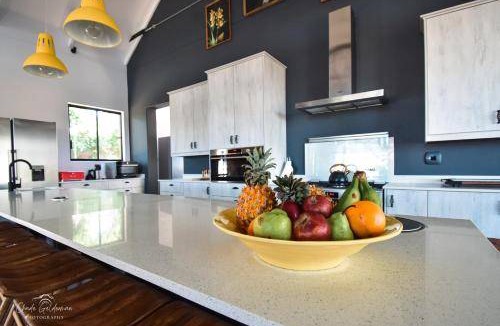 Hoedspruit House | 236 m² House ∙ 5 bedrooms ∙ 10 guests