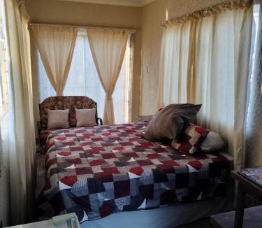 Orkney Apartment | 23A Wawiel Guesthouse