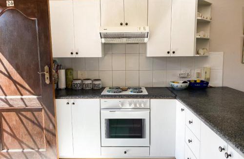 Knysna Central Apartment | 24 Summerplace