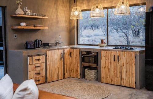 Hammanskraal Cabin | 240 m² Lodge ∙ 2 bedrooms ∙ 5 guests