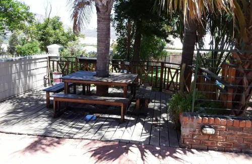 Citrusdal Bed & Breakfast | 25 m² Bed and breakfast ∙ 4 guests