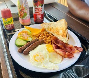 Polokwane Bed & Breakfast | 25 m² Bed and breakfast ∙ 4 guests