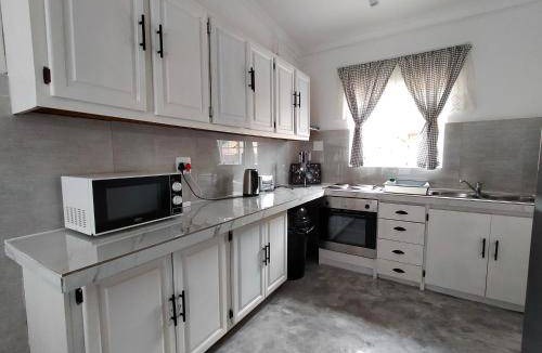 Polokwane Bed & Breakfast | 25 m² Bed and breakfast ∙ 4 guests