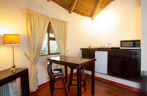 Magaliesberg Ski Chalet | 25 m² Chalet ∙ 1 bedroom ∙ 2 guests