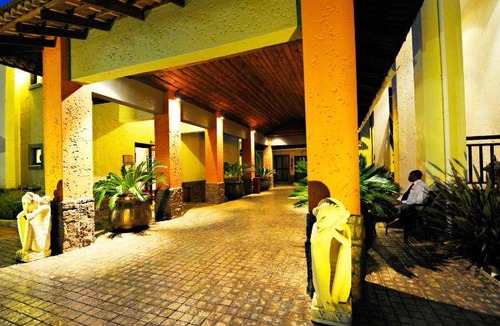 Brandwag Hotel | 25 m² Hotel ∙ 127 guests