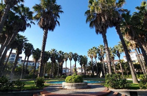 Century City Apartment | 250 m² Apartment ∙ 3 bedrooms ∙ 6 guests