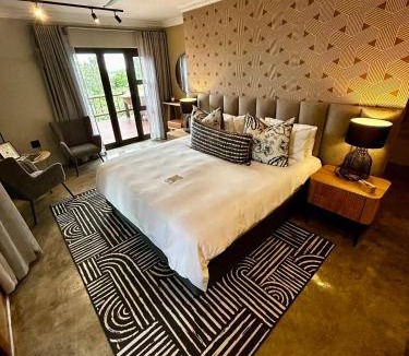 Paterson Cabin | 2500 m² Lodge ∙ 7 guests