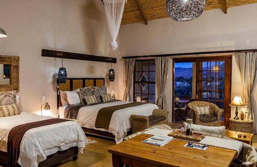 Prince Albert Ski Chalet | 279 m² Chalet ∙ 127 guests