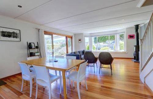Wilderness House | 280 m² House ∙ 4 bedrooms ∙ 8 guests
