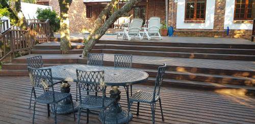 Port Elizabeth Villa | 280 m² Villa ∙ 4 bedrooms ∙ 8 guests
