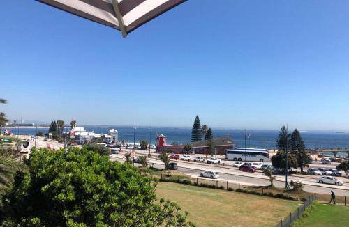 Port Elizabeth Villa | 280 m² Villa ∙ 4 bedrooms ∙ 8 guests