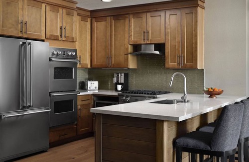Truckee Resort | 2BR Resort In Beautiful Lake Tahoe- Skier's Paradise