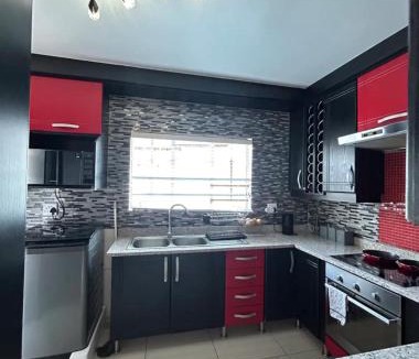 Nelspruit Villa | 3 Bed home Nelspruit Golden Crescent
