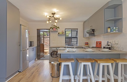 Cape Town Condo | 3 Bedroom Holiday Home in Royal Ascot Estate Cape Town