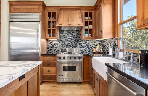 Eastside Santa Cruz House | 3 Bedroom Home - walking distance to the harbor!