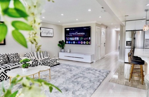 Crocker-Amazon House | 3-bedroom house in San Francisco perfect for your getaway