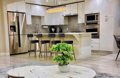 Crocker-Amazon House | 3-bedroom house in San Francisco perfect for your getaway