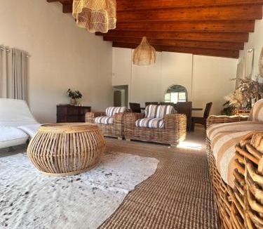 Umzumbe Villa | 30 degrees south on Stiebel