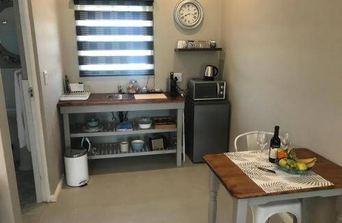 Magaliesberg Apartment | 30 m² Apartment ∙ 1 bedroom ∙ 2 guests