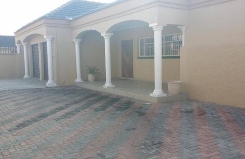 Greater Johannesburg Metropolitan Area Bed & Breakfast | 30 m² Bed and breakfast ∙ 4 guests