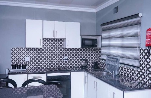 Mthatha Bed & Breakfast | 30 m² Bed and breakfast ∙ 3 guests