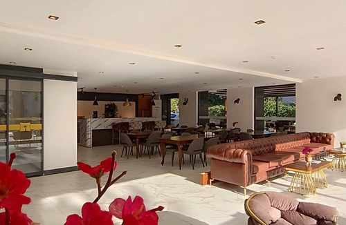 Muratpasa Hotel | 30 m² Hotel ∙ 4 guests