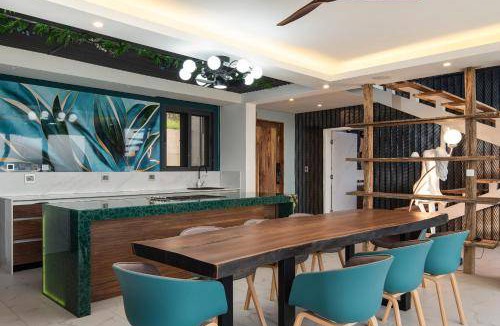 Shaka's Rock Apartment | 300 m² Apartment ∙ 3 bedrooms ∙ 6 guests