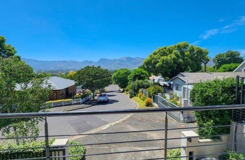 Paarl Apartment | 300 m² Apartment ∙ 3 bedrooms ∙ 6 guests
