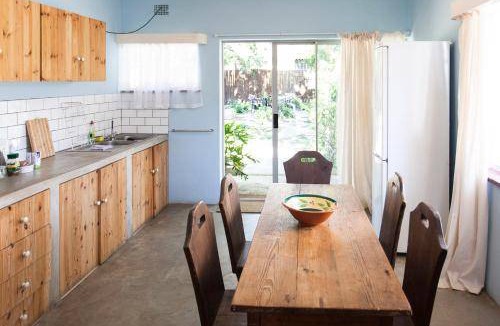 Tulbagh Ski Chalet | 300 m² Chalet ∙ 3 bedrooms ∙ 6 guests
