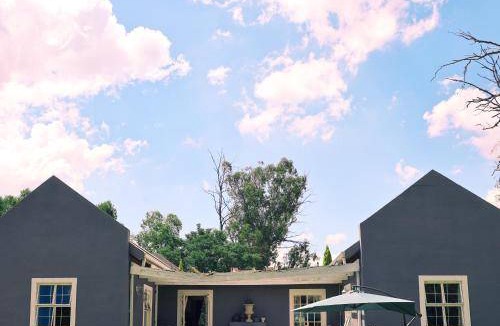 Magaliesberg Villa | 300 m² Villa ∙ 3 bedrooms ∙ 6 guests