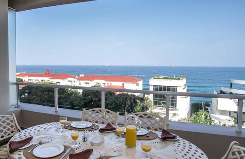 Umhlanga Apartment | 302 Oyster Schelles - by Stay in Umhlanga
