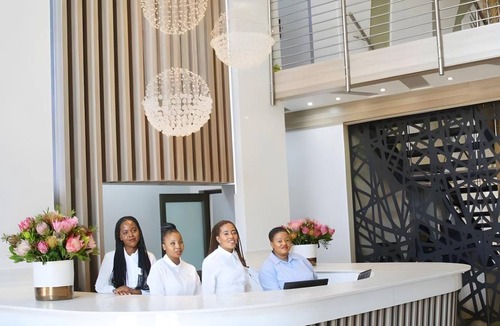 Rustenburg Hotel | 33 m² Hotel ∙ 2 guests