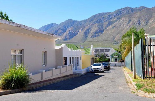 Montagu House | 33 m² House ∙ 1 bedroom ∙ 2 guests