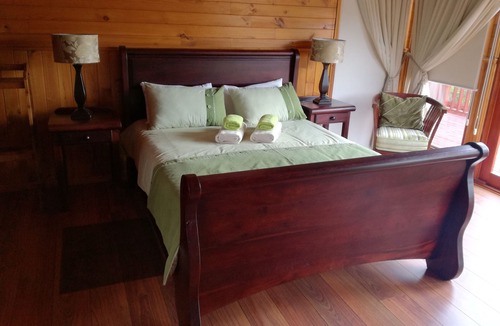 Sedgefield Bed & Breakfast | 33 m² room with veg. Breakfast or whole house with a sea view