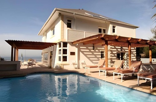 St. James Bed & Breakfast | 330 m² Bed and breakfast ∙ 6 bedrooms ∙ 127 guests