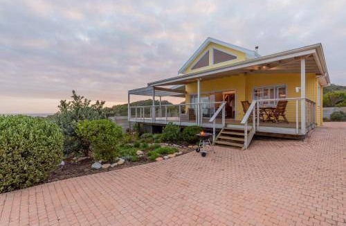Wilderness Beach House | 336 m² House ∙ 3 bedrooms ∙ 6 guests